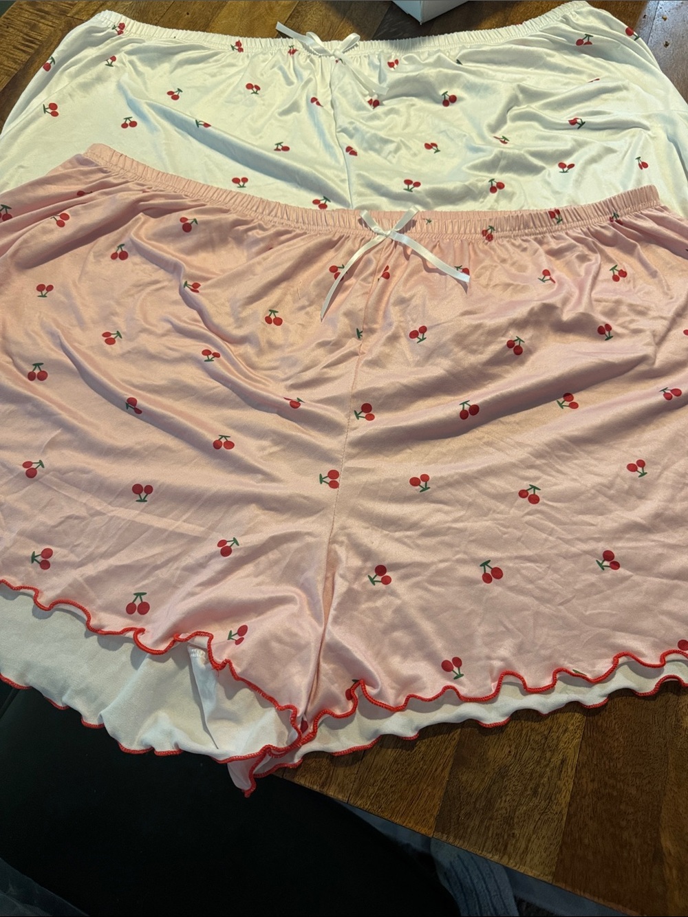 Cherry-Print  Pajama Shorts — Pink & White